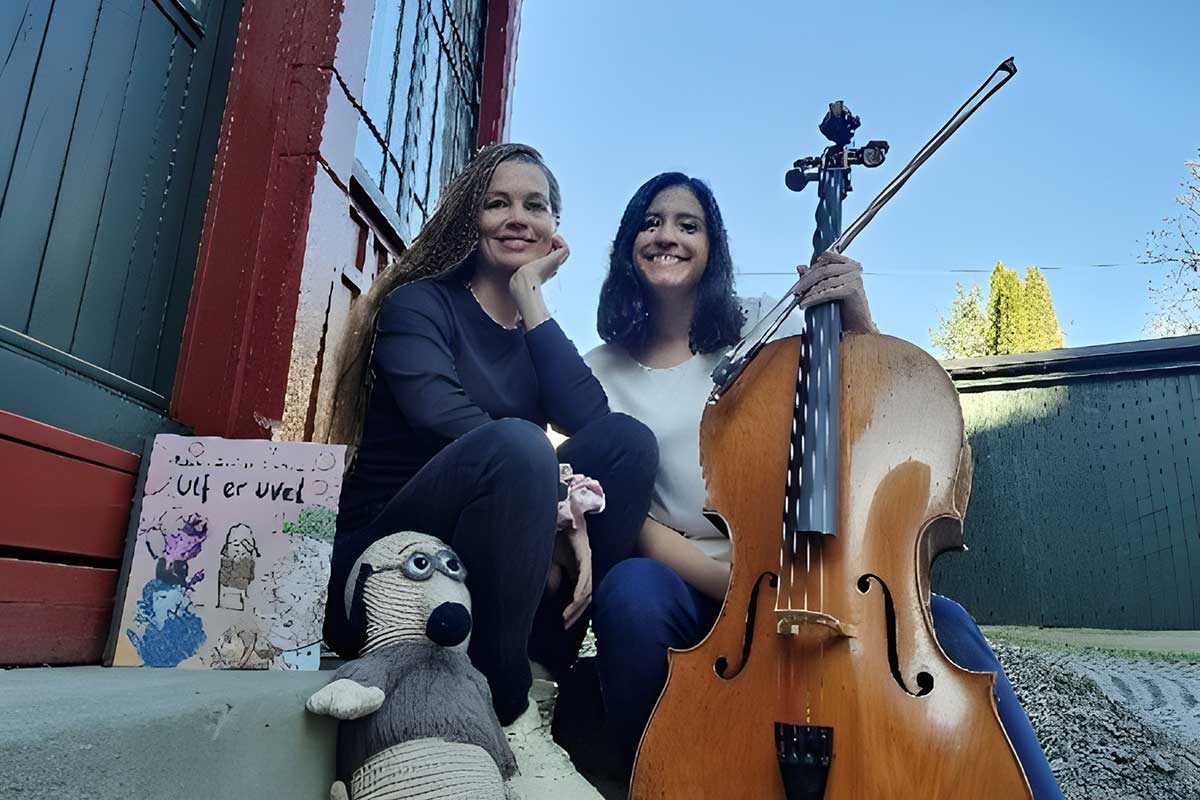 Forfattar Rebecca Wexelsen saman med cellist Maria Alejandro Conte.